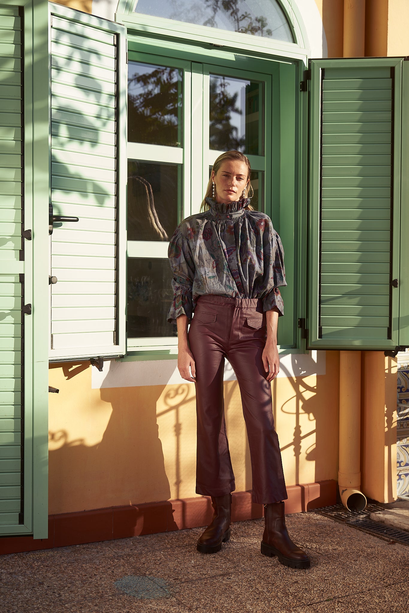 PANTALÓN JAGGER BERENJENA