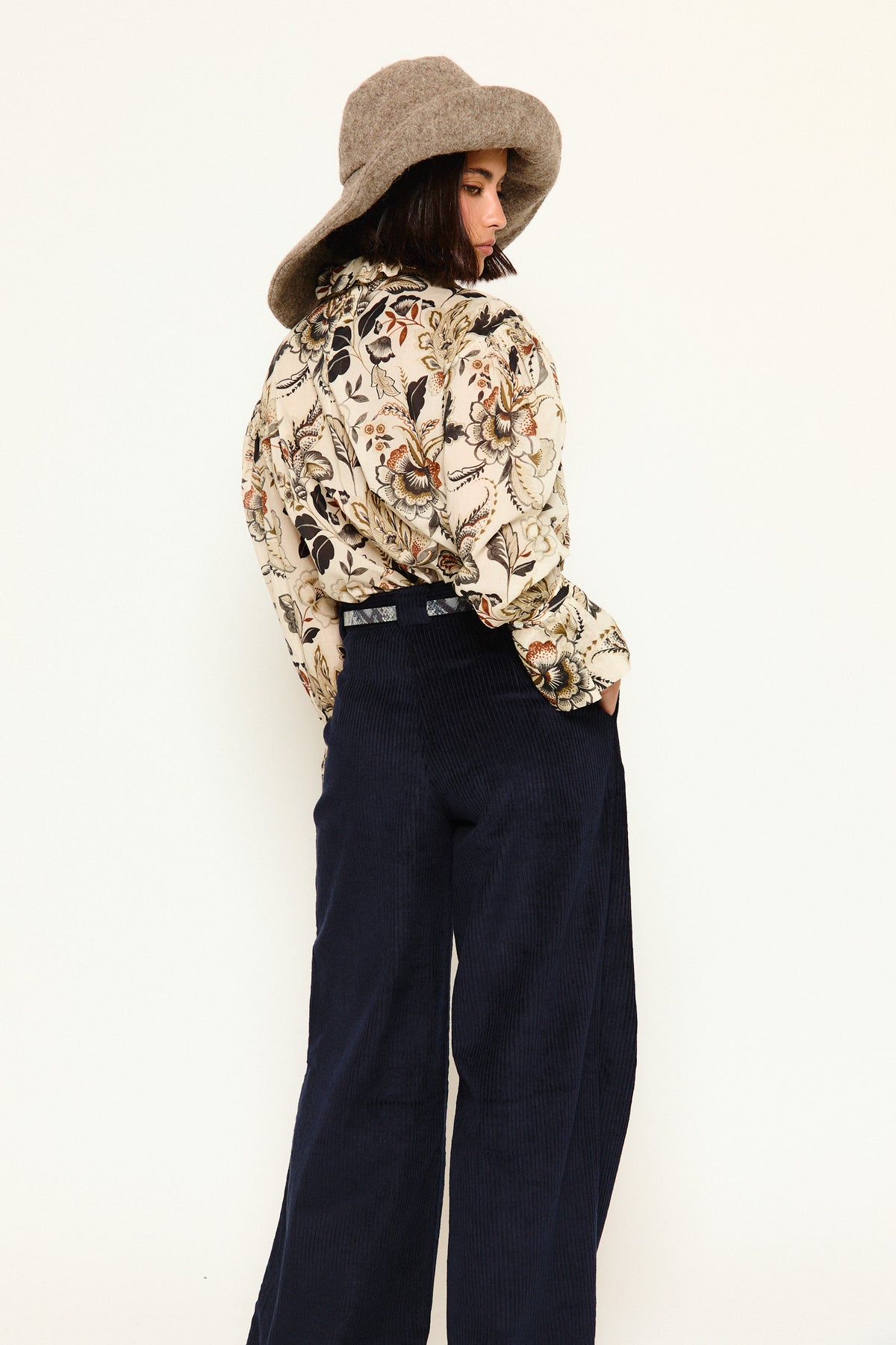 Nancy Corduroy Trousers – Navy