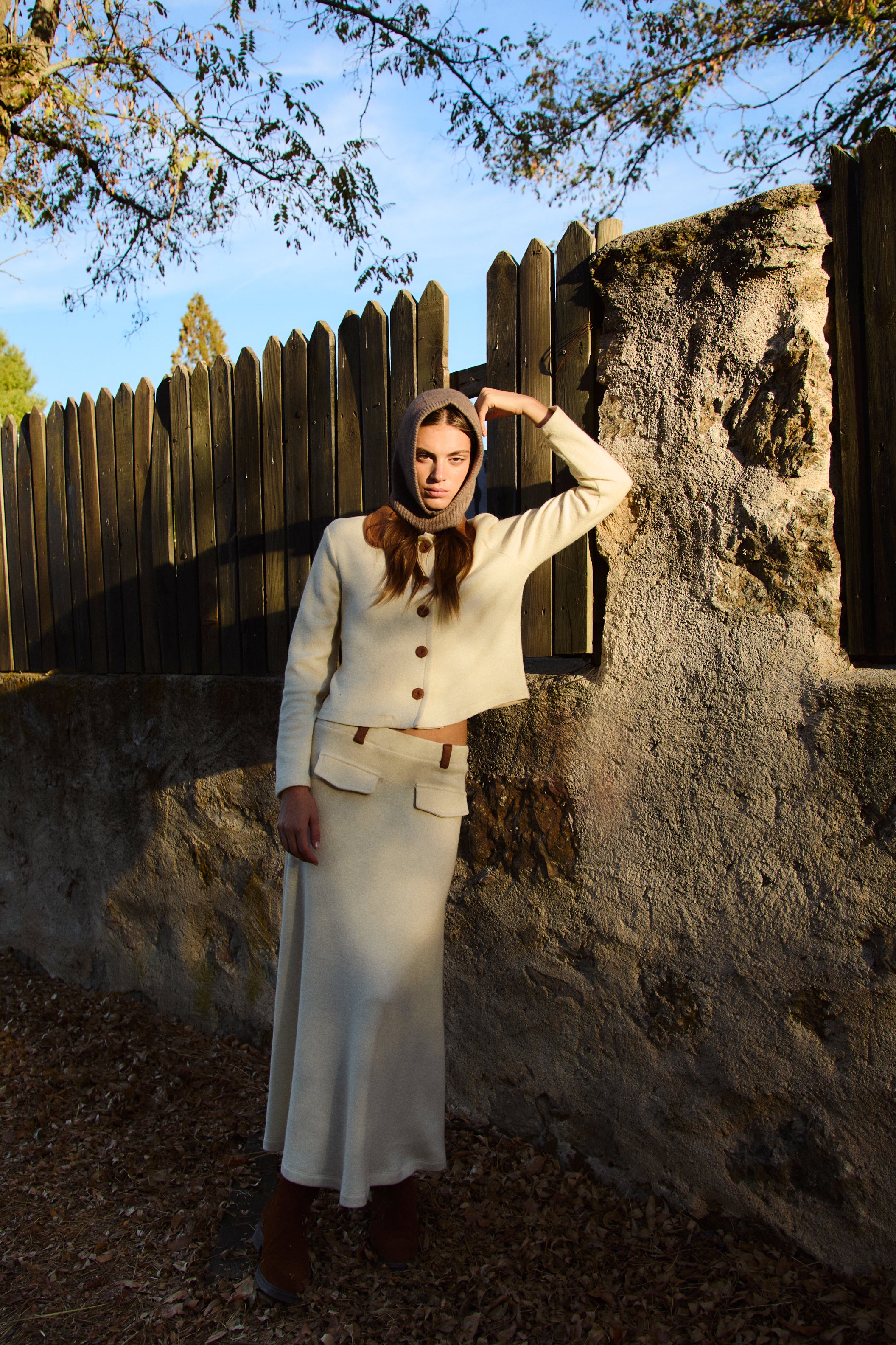 FALDA MIU CRUDA
