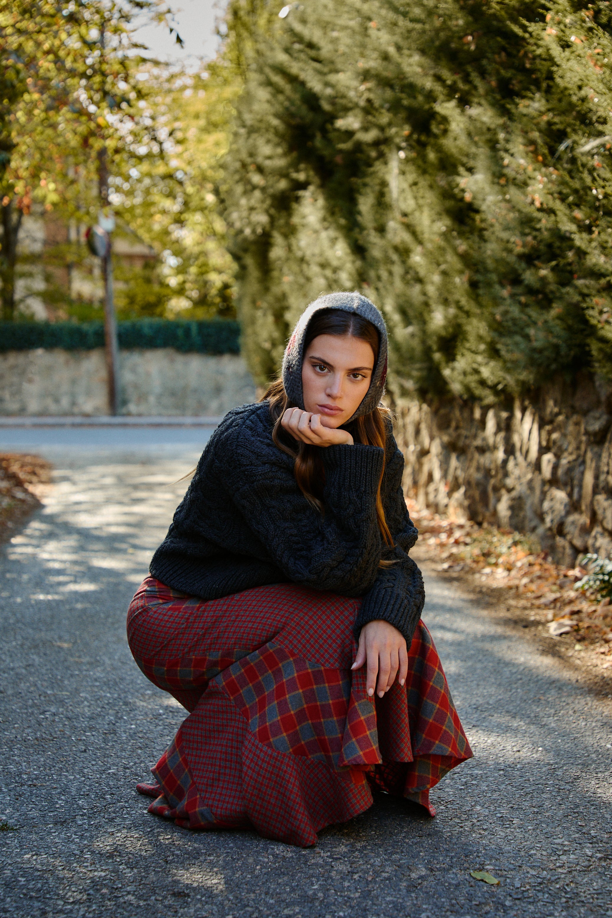 FALDA GILDA CUADROS ROJO Y GRIS