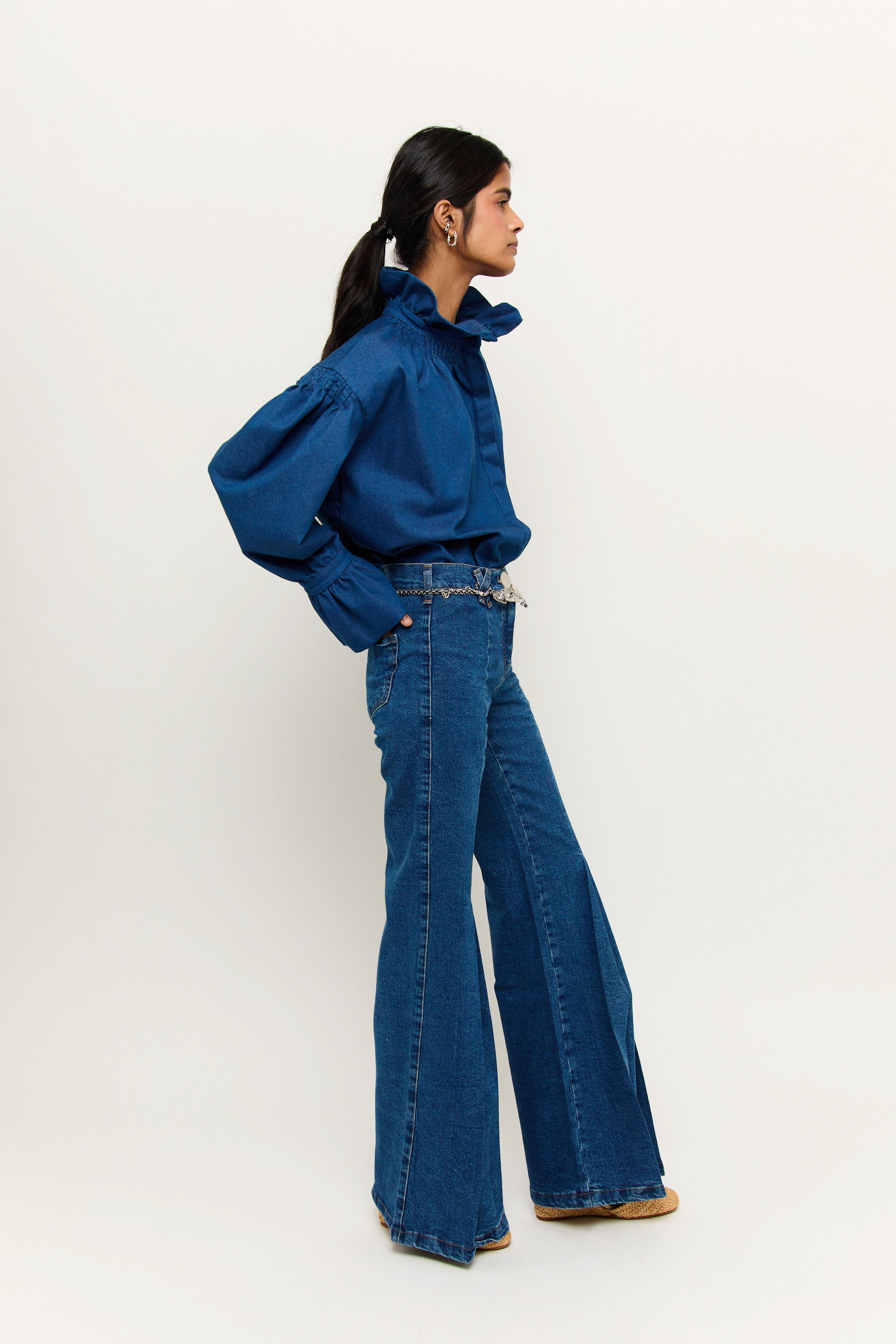 PANTALÓN AVEDON DENIM - RECOMENDAMOS UNA TALLA MÁS DE LA HABITUAL