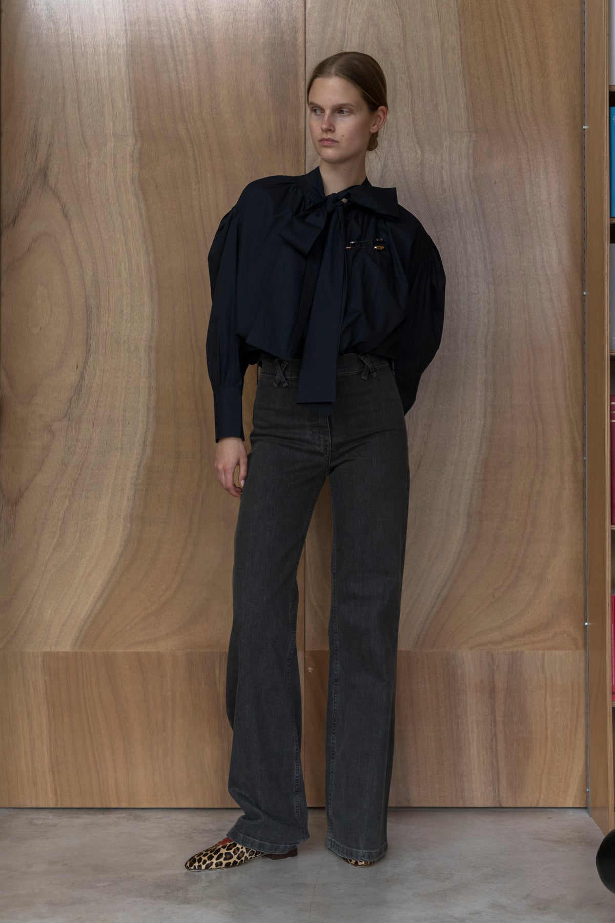 PANTALÓN STRAUSS GRIS