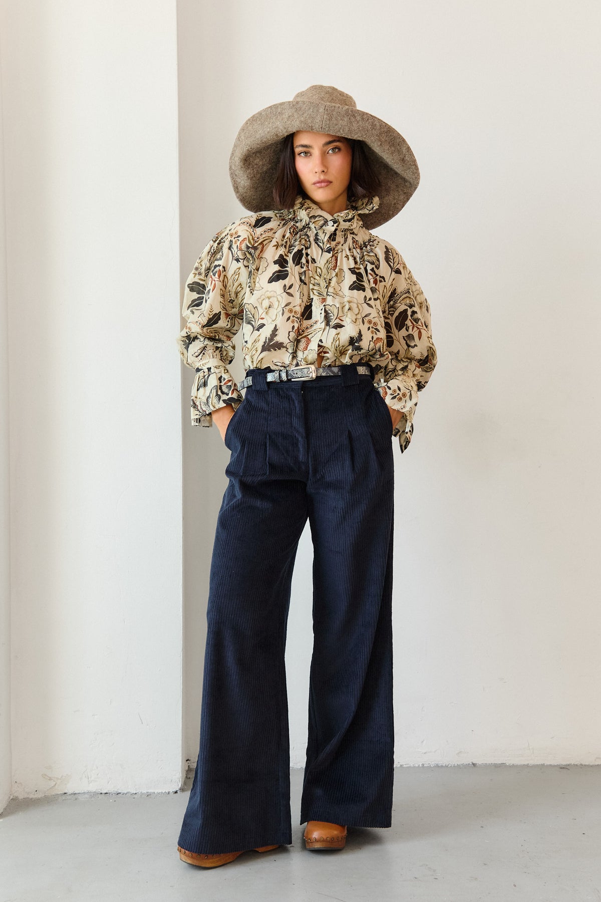 Nancy Corduroy Trousers – Navy