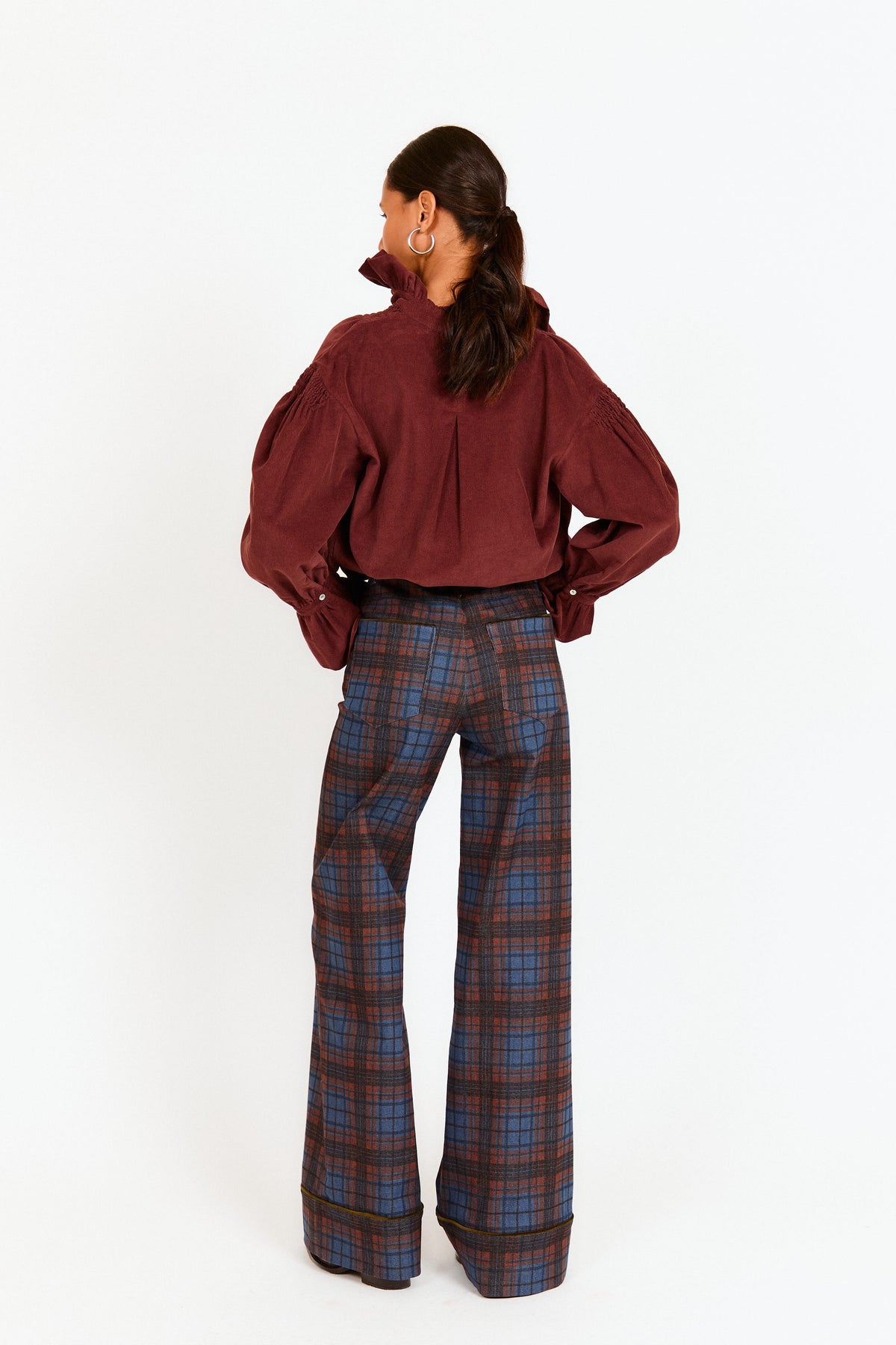 PRE VENTA - CAMISA BALMORAL PANA MARRÓN