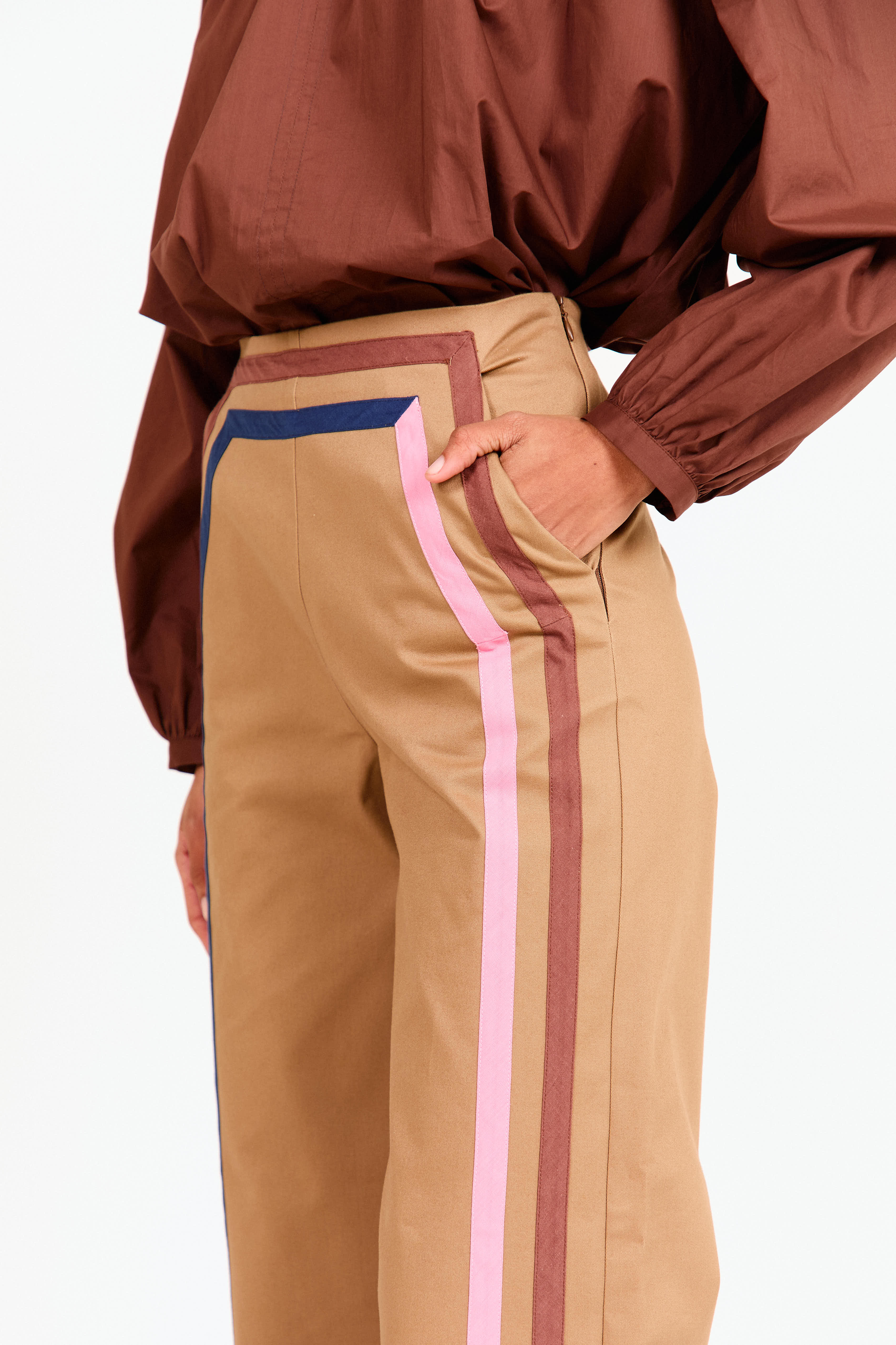 PANTALÓN BIBI CAMEL