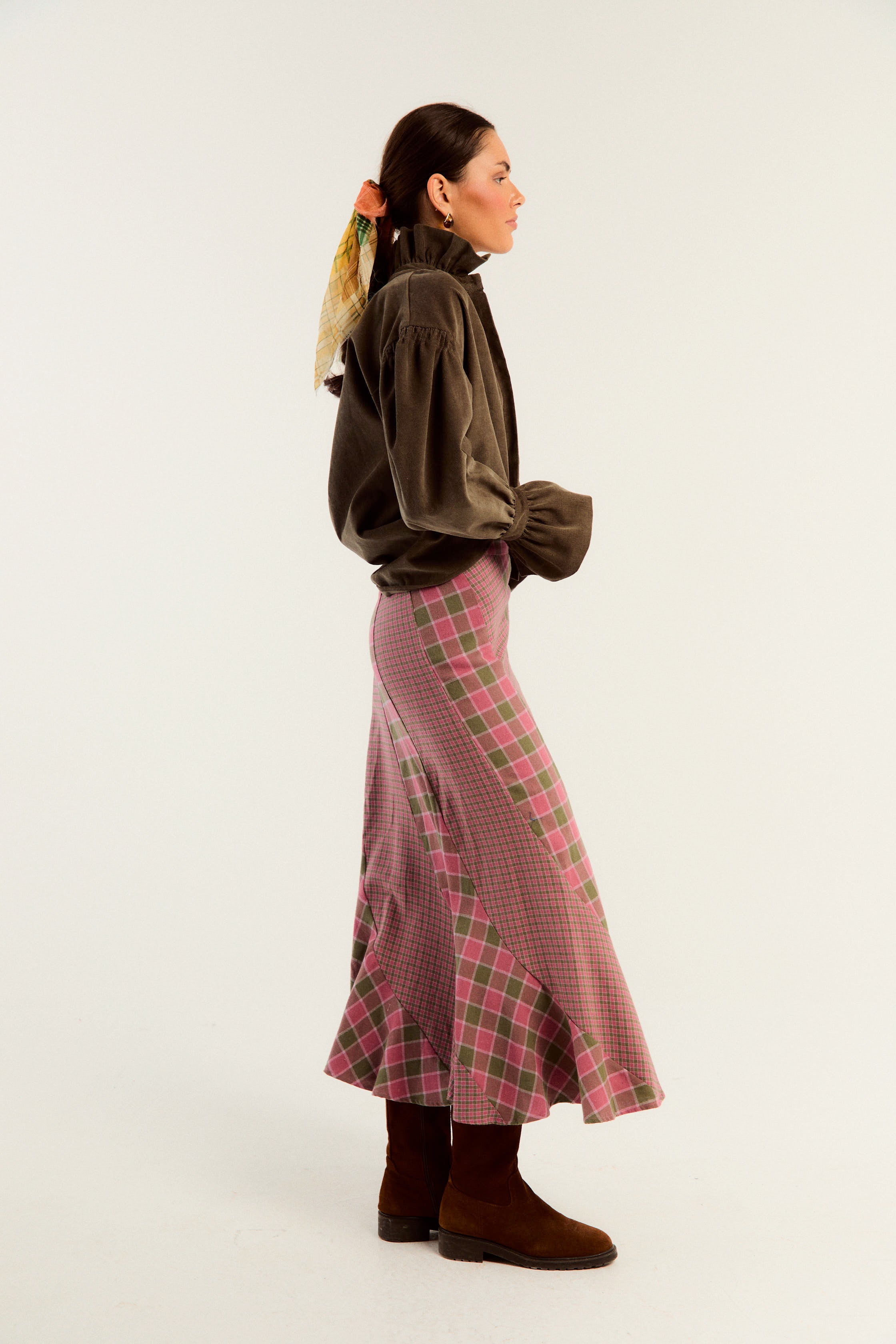 FALDA GILDA CUADROS ROSA Y KAKI