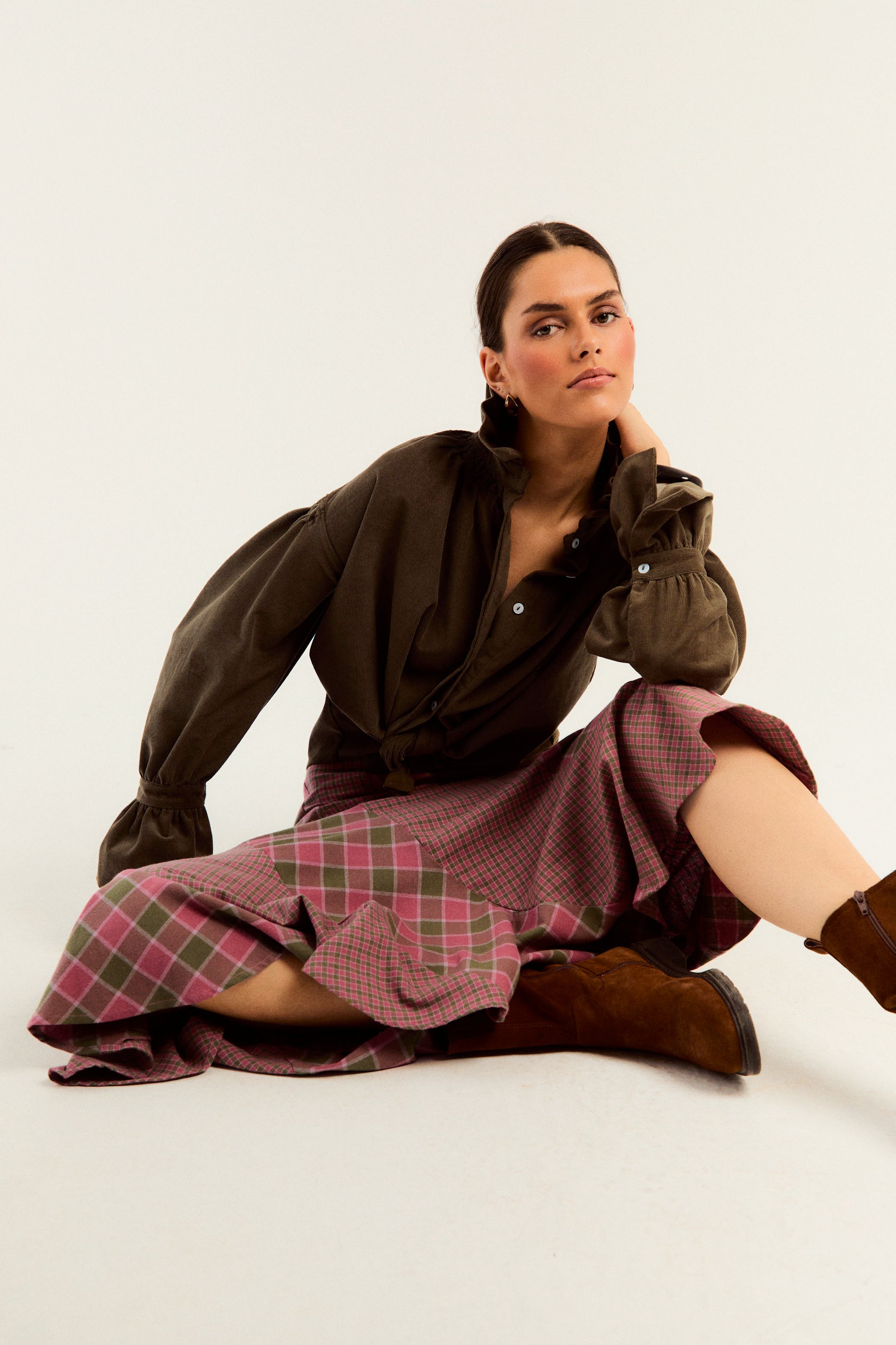 FALDA GILDA CUADROS ROSA Y KAKI